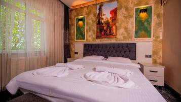 Minibar, desk, iron/ironing board, free WiFi