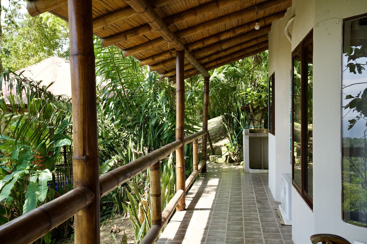 Premium Suite | 1 bedroom, premium bedding, pillowtop beds, individually decorated
