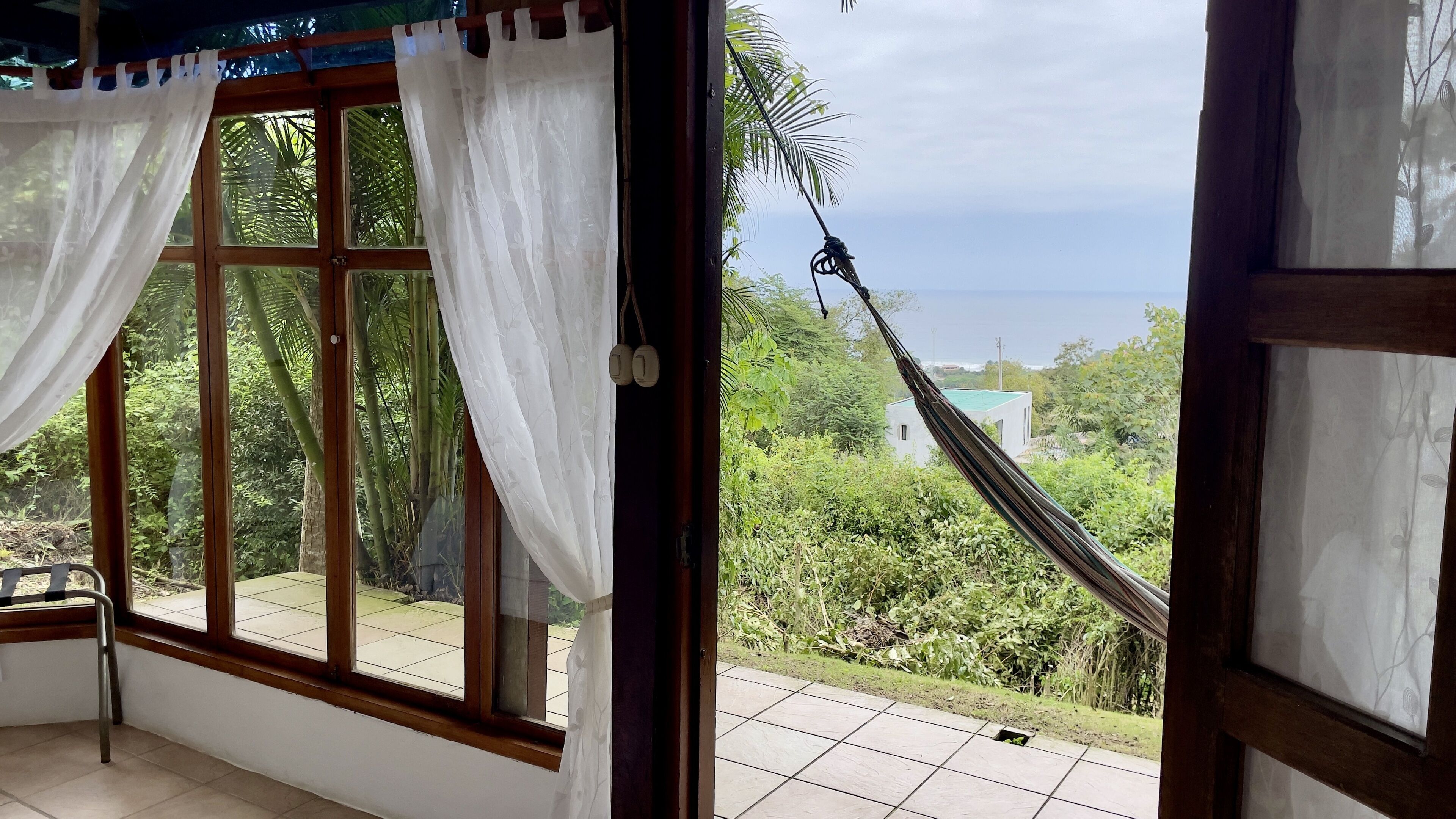 Junior Room | Premium bedding, pillowtop beds, individually decorated, free WiFi