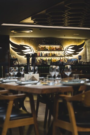 Breakfast, lunch and dinner served  - BRISTOL HOTEL (Podgorica)