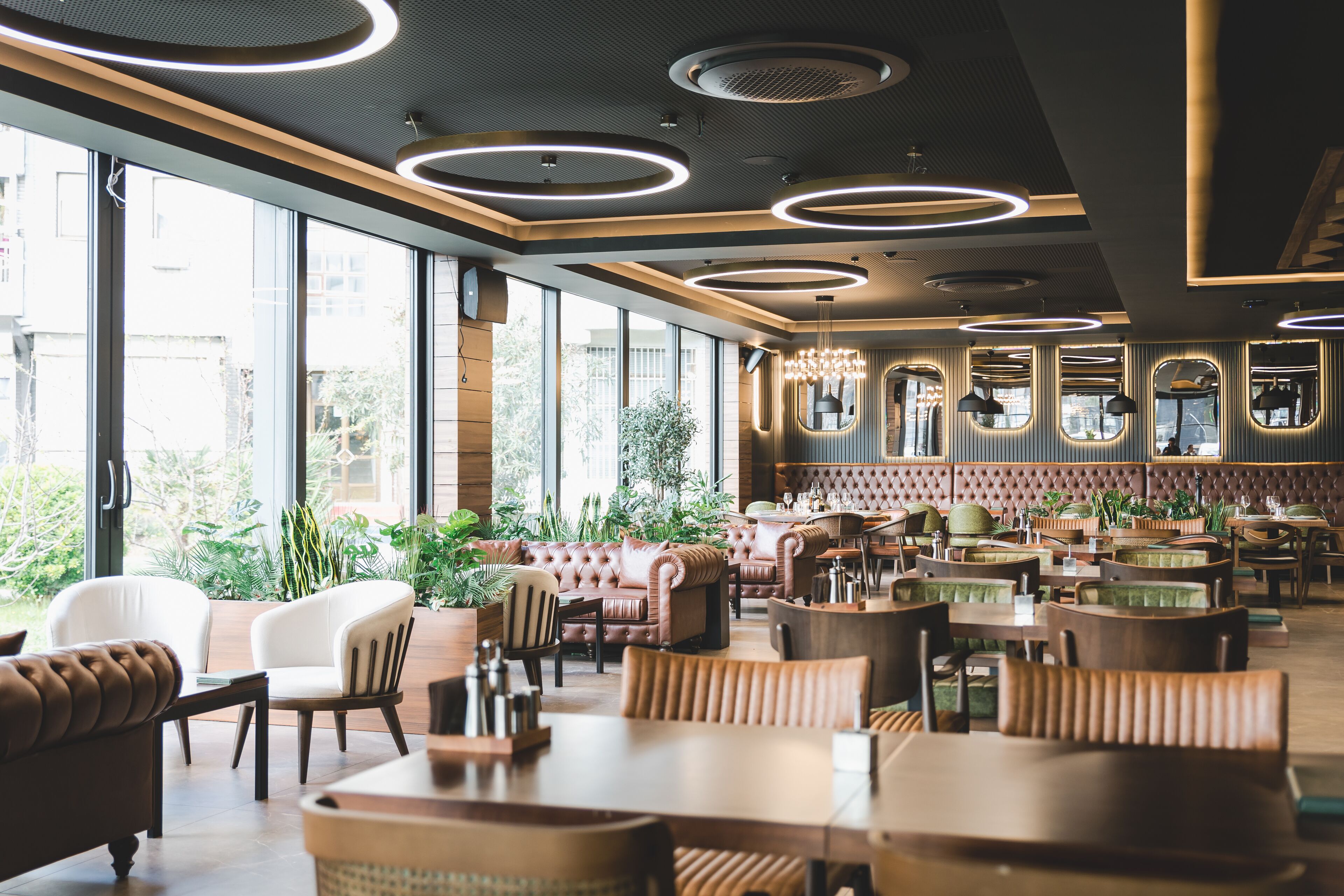 Breakfast, lunch, dinner served; local and international cuisine 