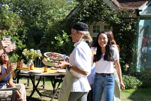 Outdoor dining - Bell Cottage (Cowes)