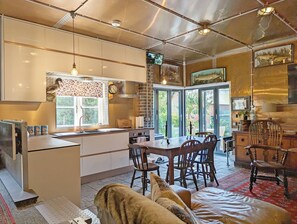 冰箱、烤箱、炉灶、洗碗机