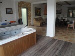 야외 스파 욕조