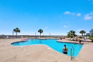 Una piscina techada