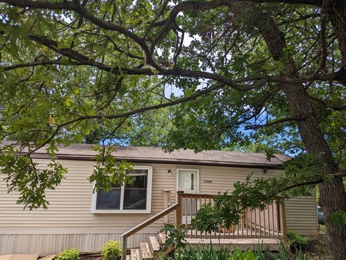 Gateway to keystone lake, Jellystone park , new mannford ramp& the harbor .