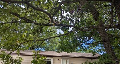 Gateway to keystone lake, Jellystone park , new mannford ramp& the harbor .