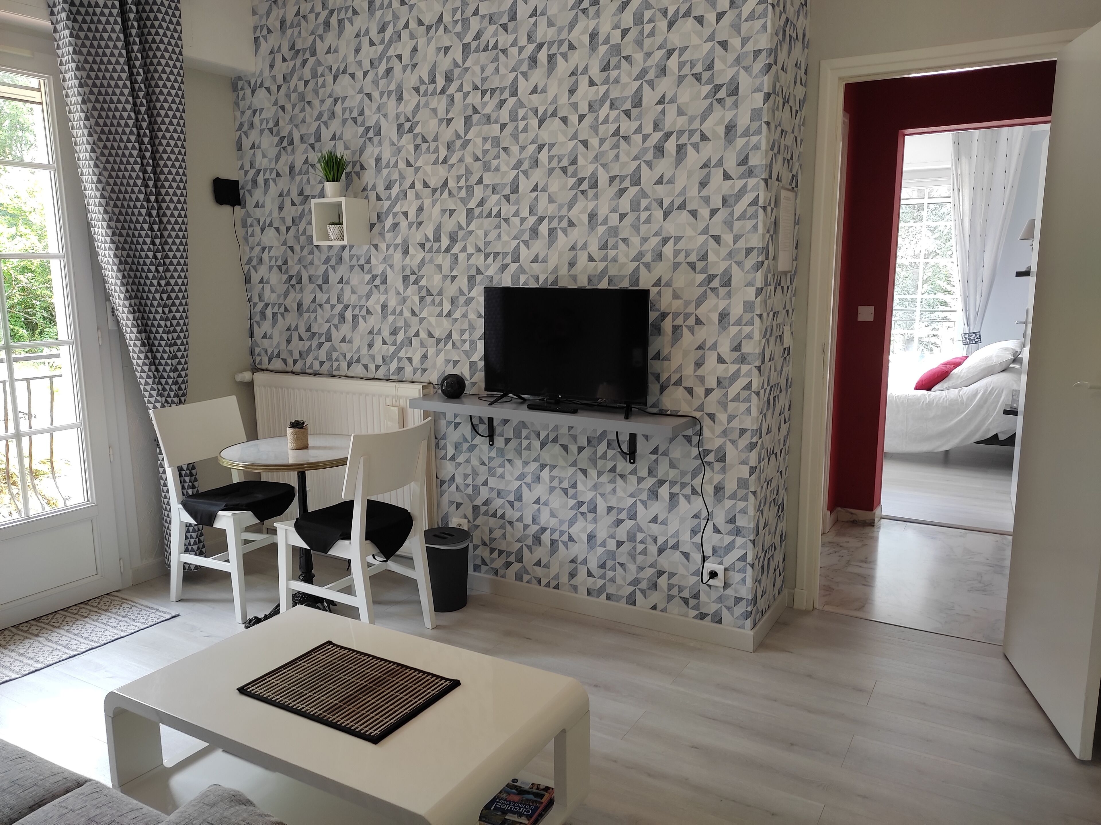 Fernseher
