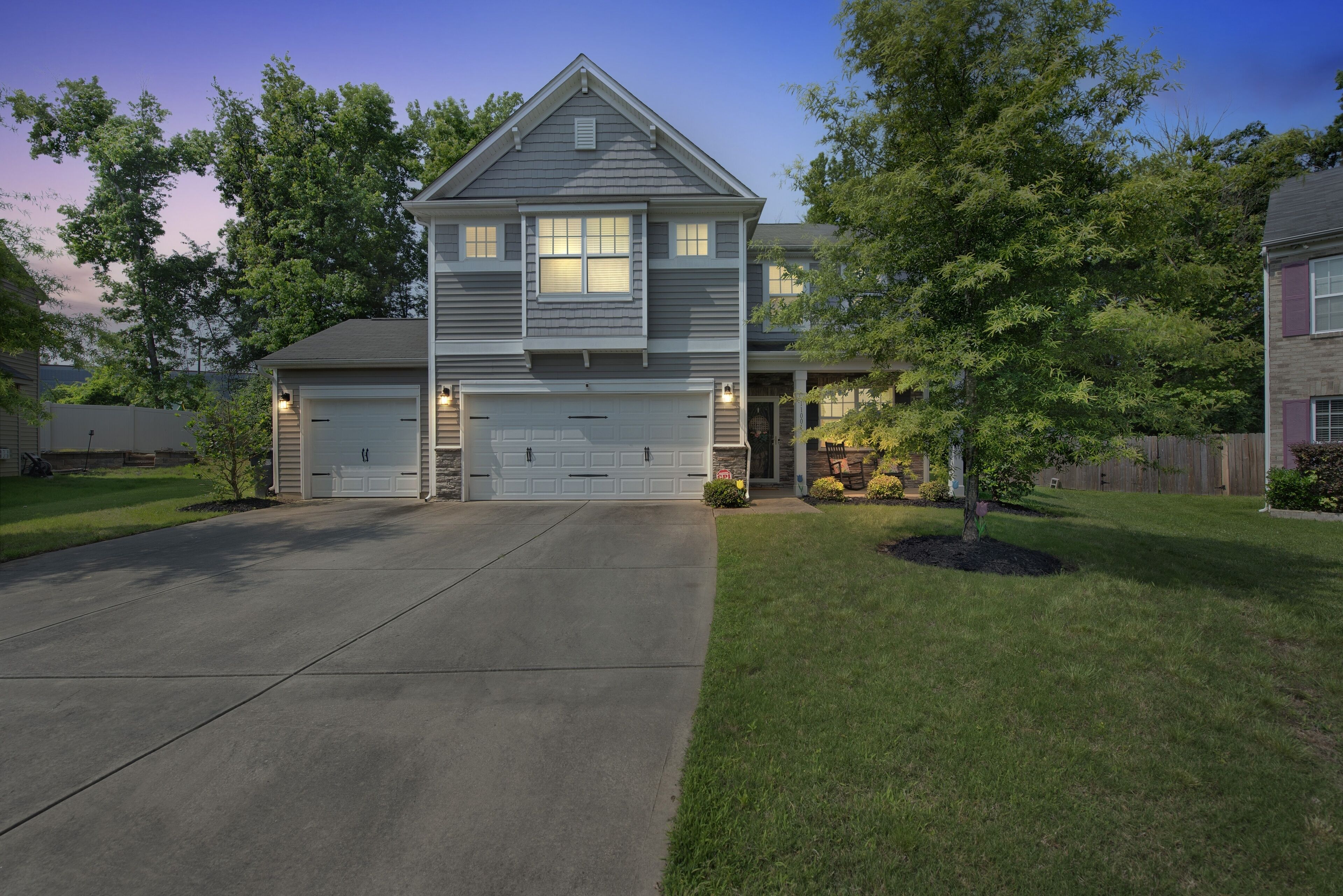 Nhà, 4 phòng ngủ | Ngoại thất