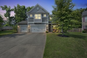 House, 4 Bedrooms | Exterior - Charming Charlotte Retreat in Steele Creek by Redawning (Charlotte)