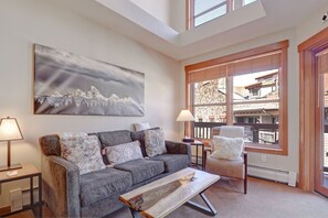 Leilighet, 2 soverom | Oppholdsområde