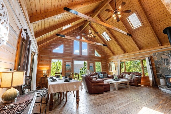 Interior - Family Adventure Lodge 5 Bedroom Cabin by RedAwning (Sevierville)