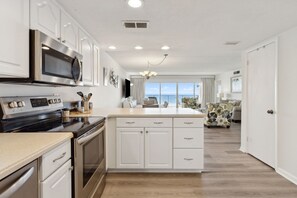 公寓客房, 3 間臥室 | 私人廚房 | 電冰箱、烤箱、咖啡機/沖茶器、烤麵包機