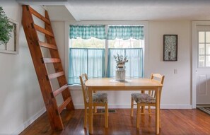 House, 2 Bedrooms | Dining - A Mountain Cottage 2 Bedroom Cabin by RedAwning (Sevierville)