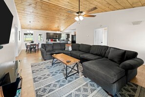 Smart TV, fireplace, books