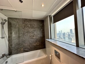 Panoramic Apartment | Bathroom - Lux BnB Amna Tower Burj Views (Dubai)