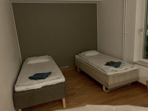 1 bedroom, free WiFi, bed sheets - Lovely 2-bed Apartment in Sundbyberg (Sundbyberg)