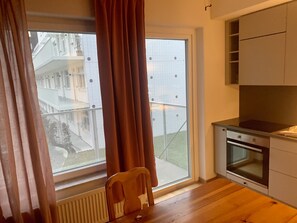 Private kitchen - Lovely 2-bed Apartment in Sundbyberg (Sundbyberg)