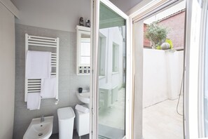 Apartment | Badezimmer