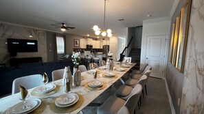 تناول الطعام