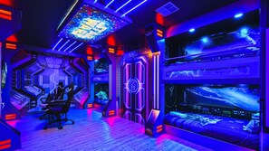 10 chambres, fer et planche à repasser, Wi-Fi, draps fournis