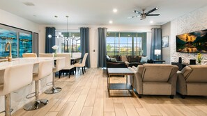 Smart TV - Last Minute Disney! Private Pool, Hot Tub & Themed Bedrooms. Book Now! #87189 (Orlando)