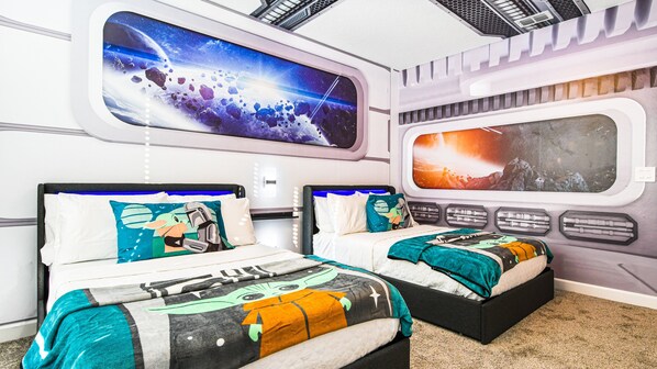 5 bedrooms, iron/ironing board, WiFi, bed sheets