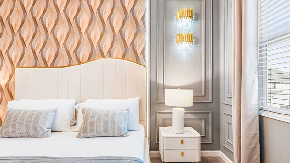 12 室のベッドルーム、アイロン / アイロン台、WiFi、ベッドシーツ