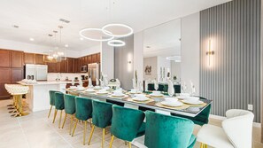 تناول الطعام