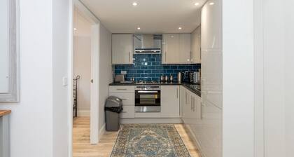 Pass the Keys | Brand-New & Trendy 2BR in the Vibrant Town Centre