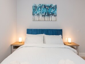 2 Schlafzimmer, Bügeleisen/Bügelbrett, kostenloses WLAN, Bettwäsche