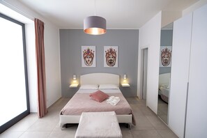 1 bedroom, in-room safe, travel crib, free WiFi