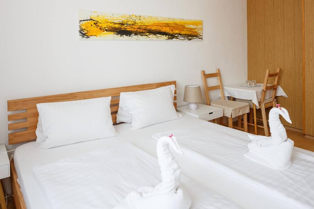 Doppelzimmer Standard - Pension Laubenhof