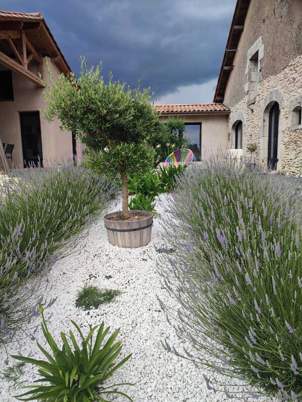 Enceinte de l’hébergement