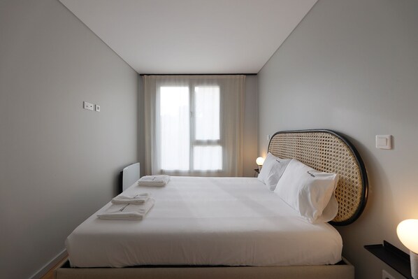 1 chambre, fer et planche à repasser, accès au Wi-Fi (inclus)