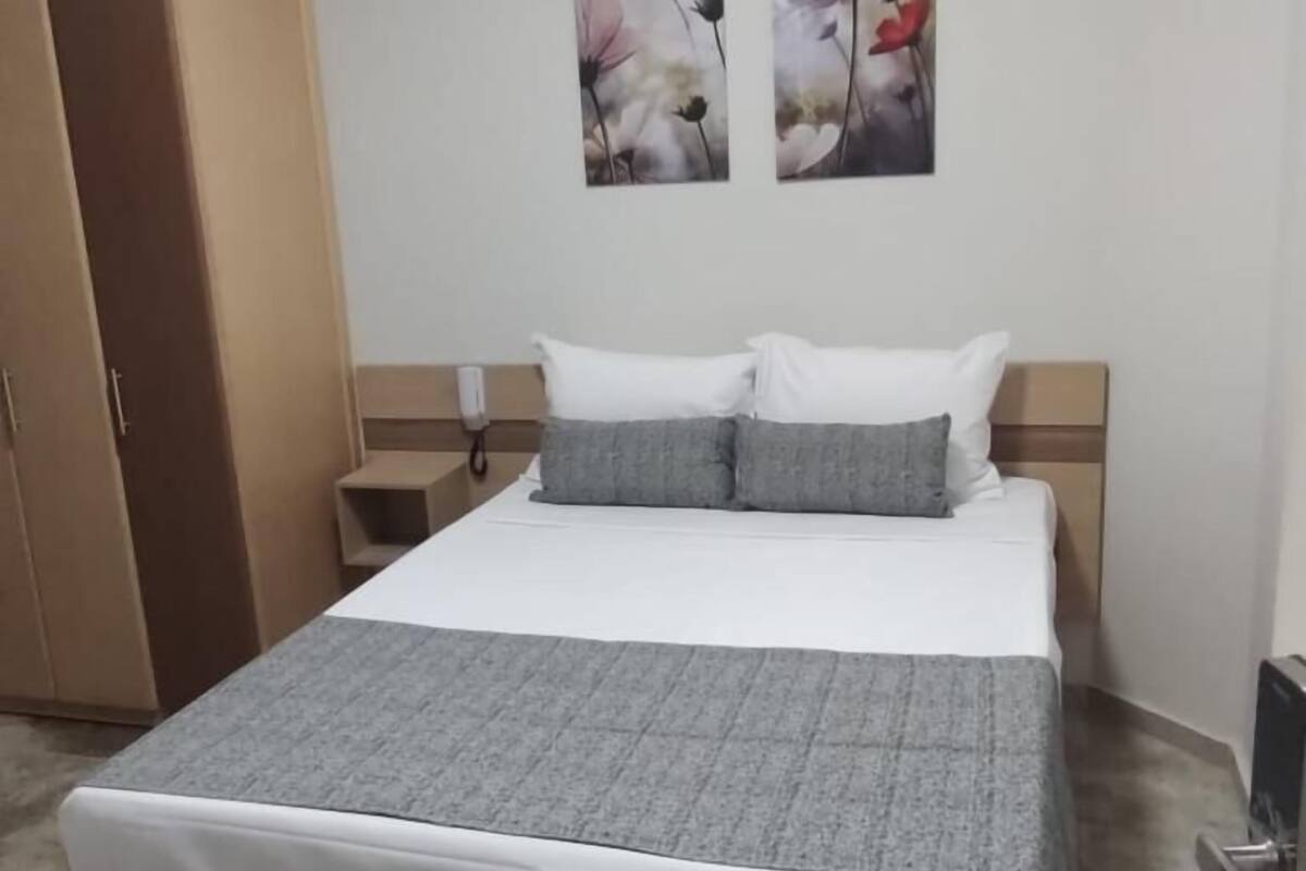 Exclusive Double Room | Free WiFi, bed sheets