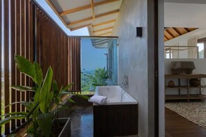 Interior - Luxury Seaview - Villa Sulit (Tambon Wichit)