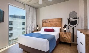 2 bedrooms, in-room safe, iron/ironing board, WiFi