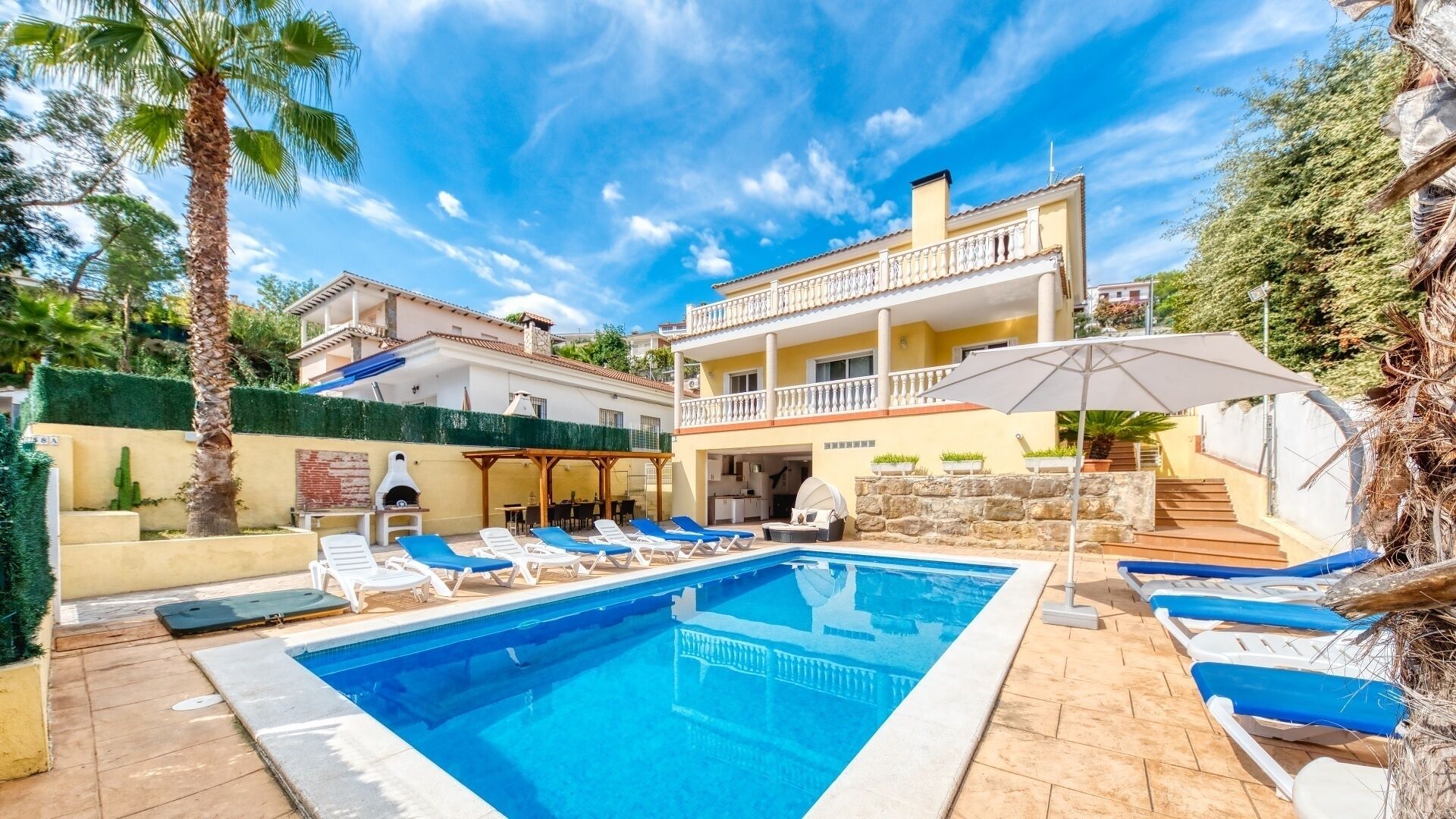 Piscina externa