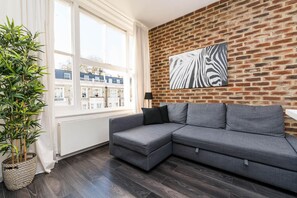 Apartment (1 Bedroom) | Living area - Fantastic 1BD Flat in the Centre (London)