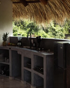 Deluxe Apartment | Private kitchen | Espresso maker, cookware/dishes/utensils - Villas Oasis Bungalow Top (Troncones)