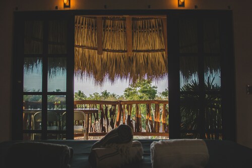 Villas Oasis Bungalow Bottom