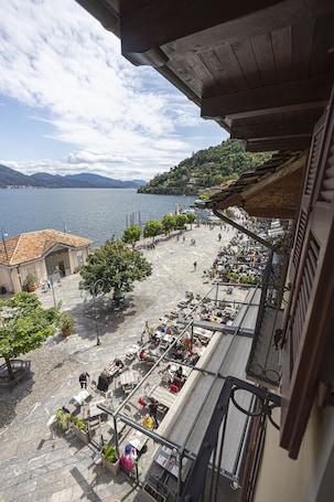 Vistas al lago. LVG Hotel Collection - Il Portico