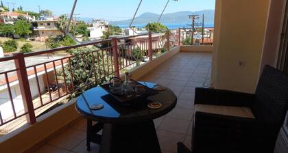 Angela s Apartment With Beautiful Balcony View