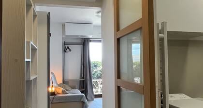 Studio Avec Terrasse, à Vence