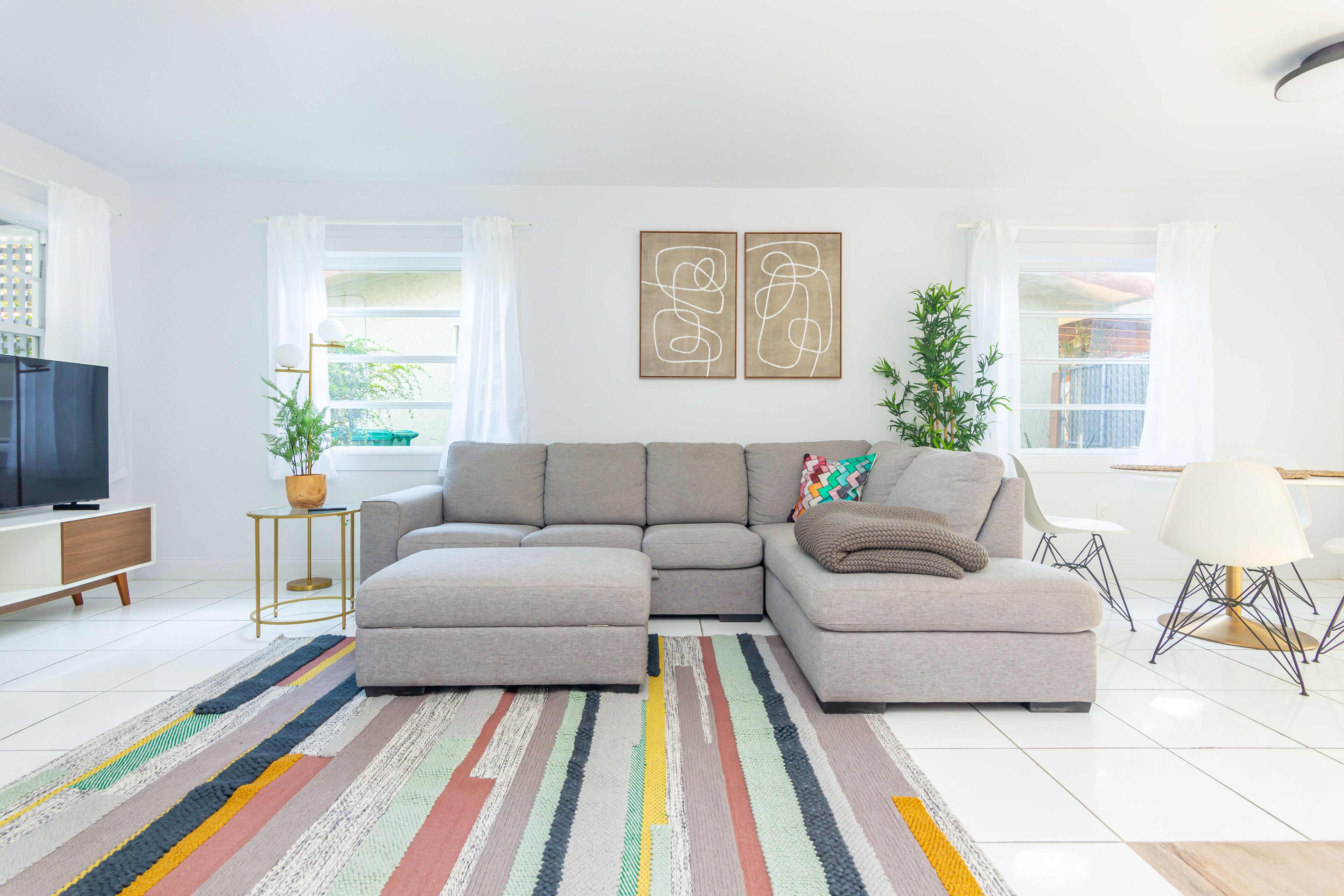 Gorgeous 3 bed 2 bath House