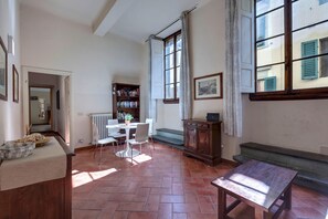 Apartment - Neri 23 in Firenze With 3 Bedrooms and 2 Bathrooms (Florence)