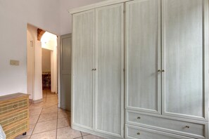 2 عدّة غرف نوم