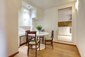 Apartment | 2 bedrooms - San Giorgio 71 in Firenze (Florence)