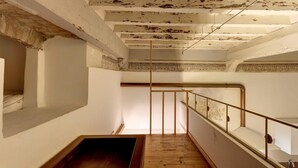 Nhà